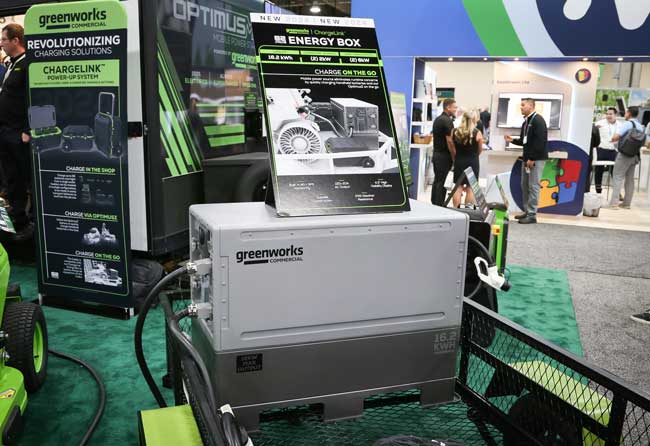 Greenworks Commercial charger